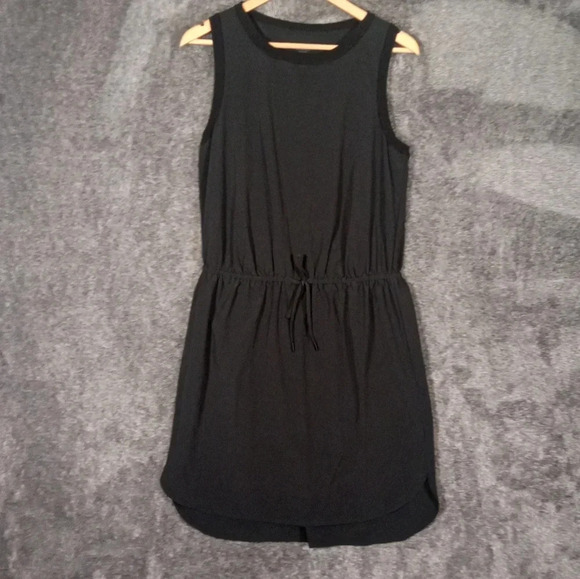 Athleta Rincon black sleeveless rushing waistband women's size Medium - Picture 2 of 9